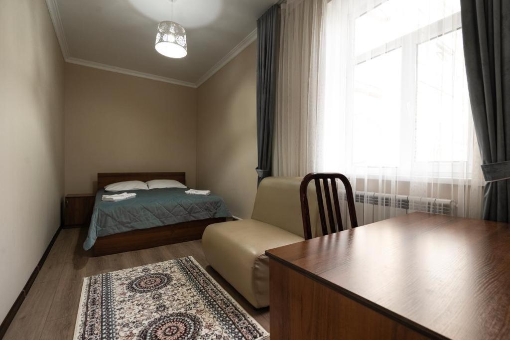 Muras Hotel Karakol Ngoại thất bức ảnh