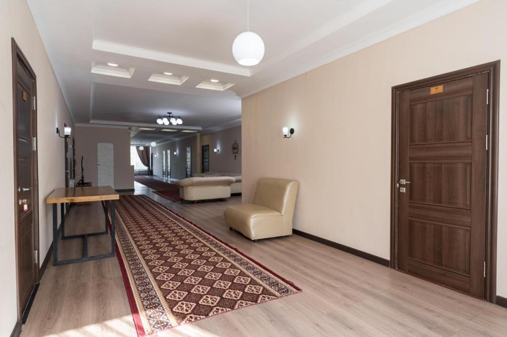 Muras Hotel Karakol Ngoại thất bức ảnh