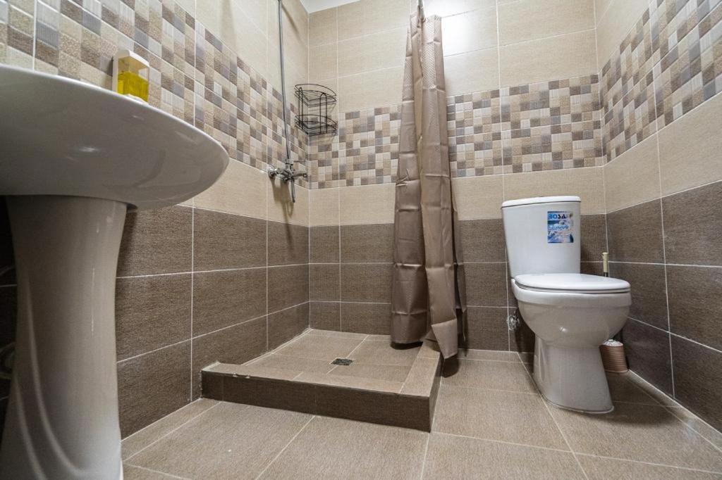 Muras Hotel Karakol Ngoại thất bức ảnh